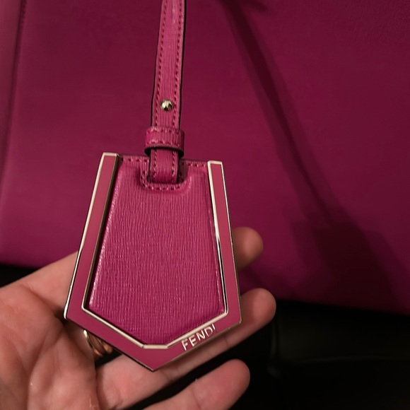 Fendi bag pink color, excellent mint condition - Picture 8 of 13